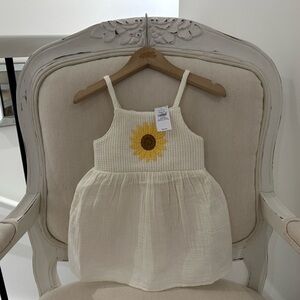 🌻18~24 Mth Baby Ivory Cotton Sunflower Dress NWT